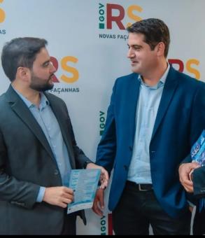 Comitiva de Jóia entrega convites da 5ª ExpoJóia a autoridades do estado 